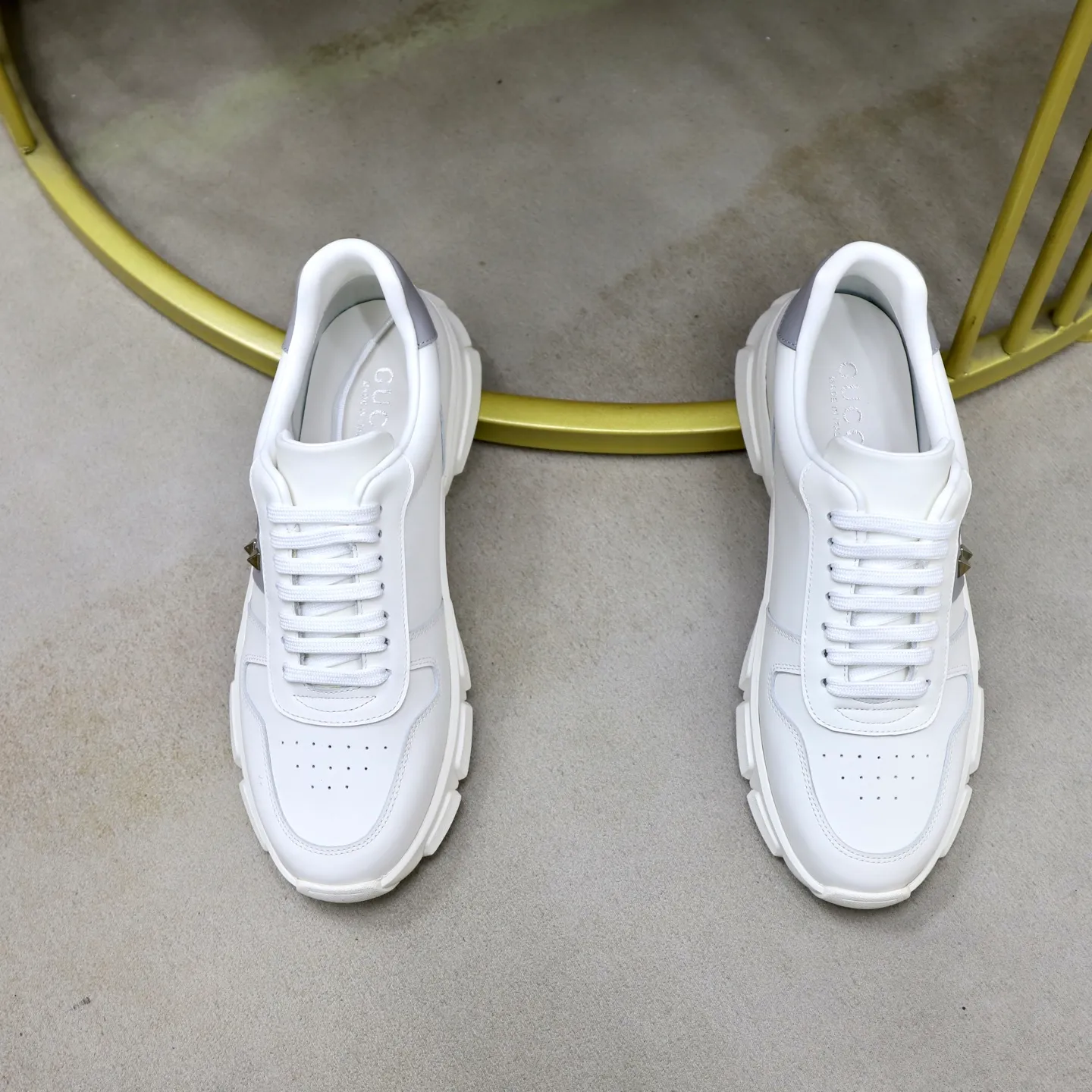 Ex-factory price: 540💰💰🙅‍♂️🙅‍♂️🙅‍♂️ Brand: GUCCI Standard code: 38-44 (45 customized) Grade: Same as the official website Material: Cowhide stitching Comfortable and breathable sheepskin lining Lightweight and wear-resistant sports outsole Style category: Men's fashionable casual shoes Running sports shoes Distinguished luxury brand elements Top luxury color: actual picture color
